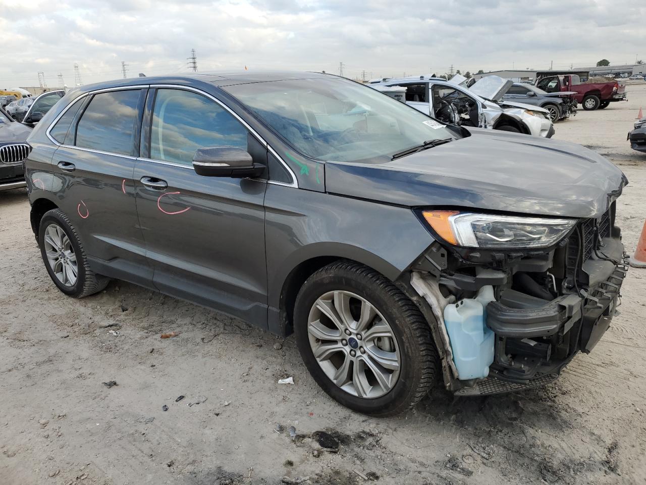 2019 Ford Edge - Image 4