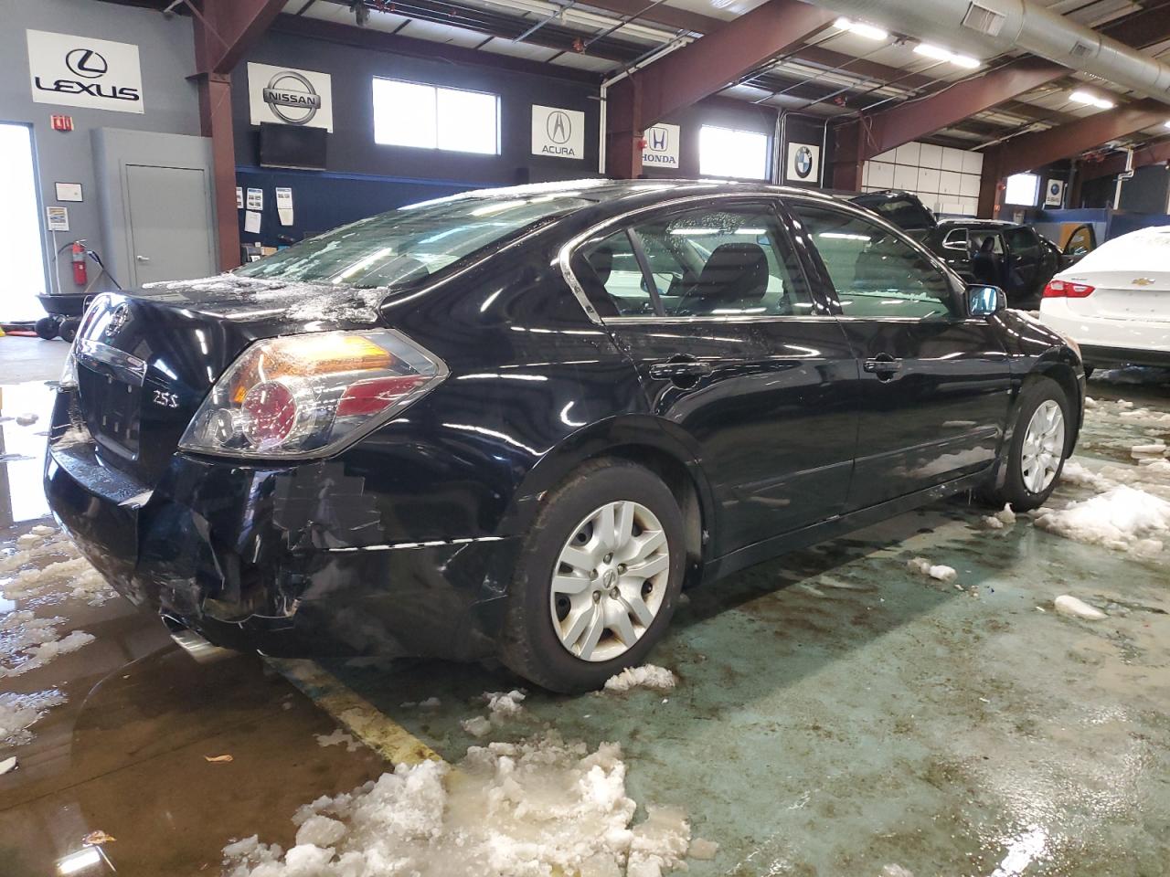 2010 Nissan Altima - Image 3