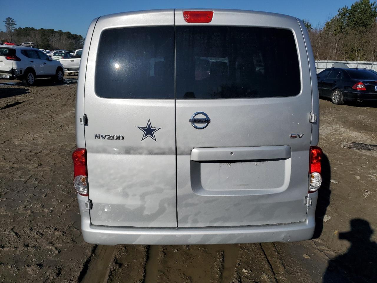 2015 Nissan NV - Image 6