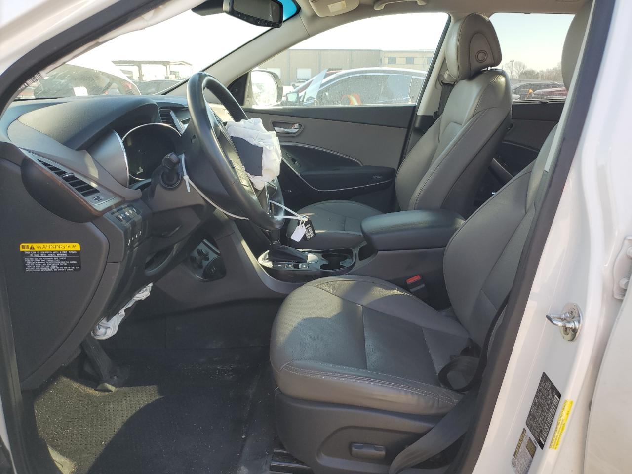 2019 Hyundai Santa Fe - Image 7