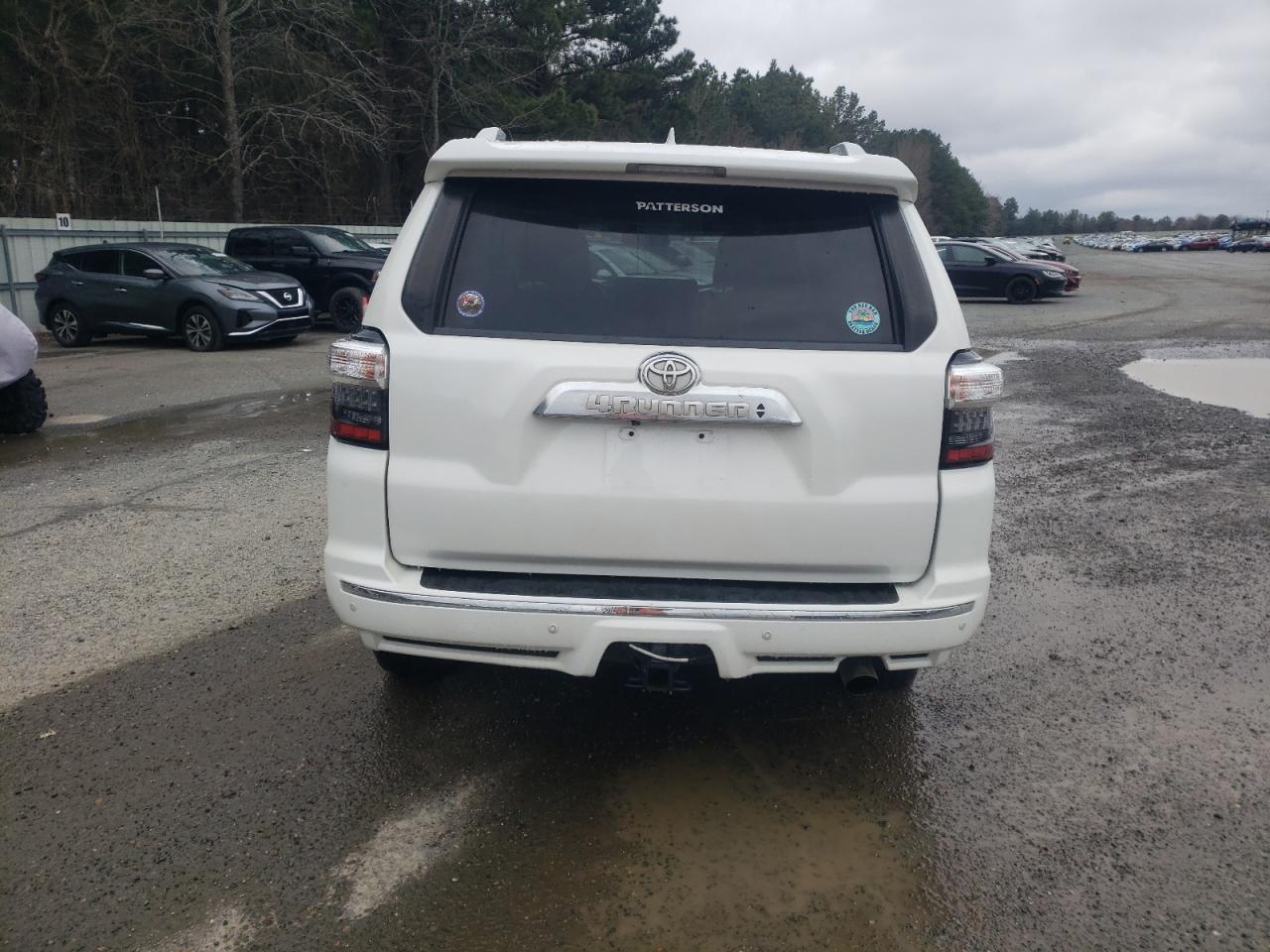 2017 Toyota 4Runner - Image 6