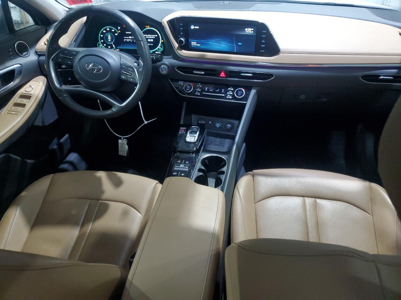 2022 Hyundai Sonata - Image 8