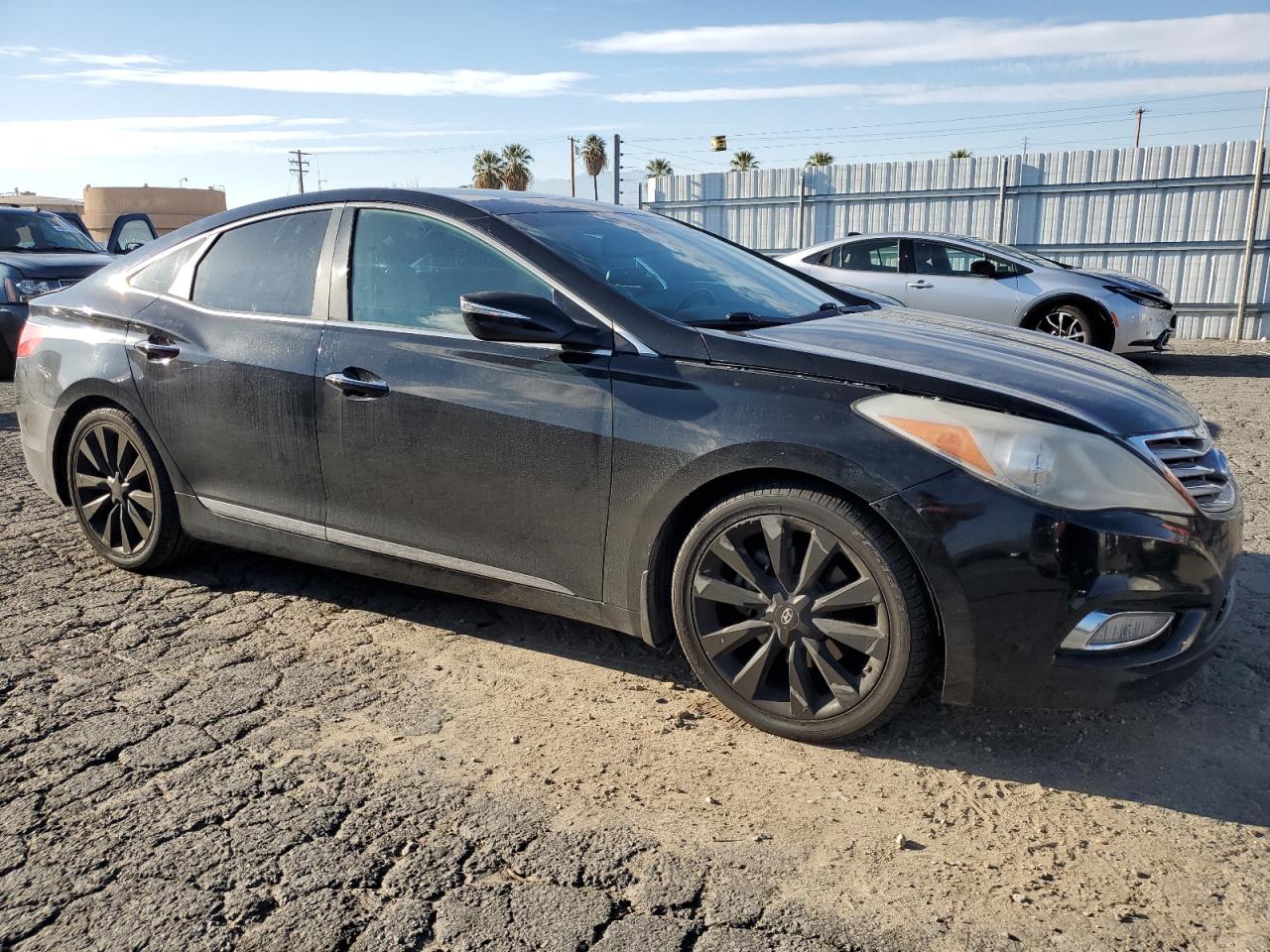 2012 Hyundai Azera - Image 4