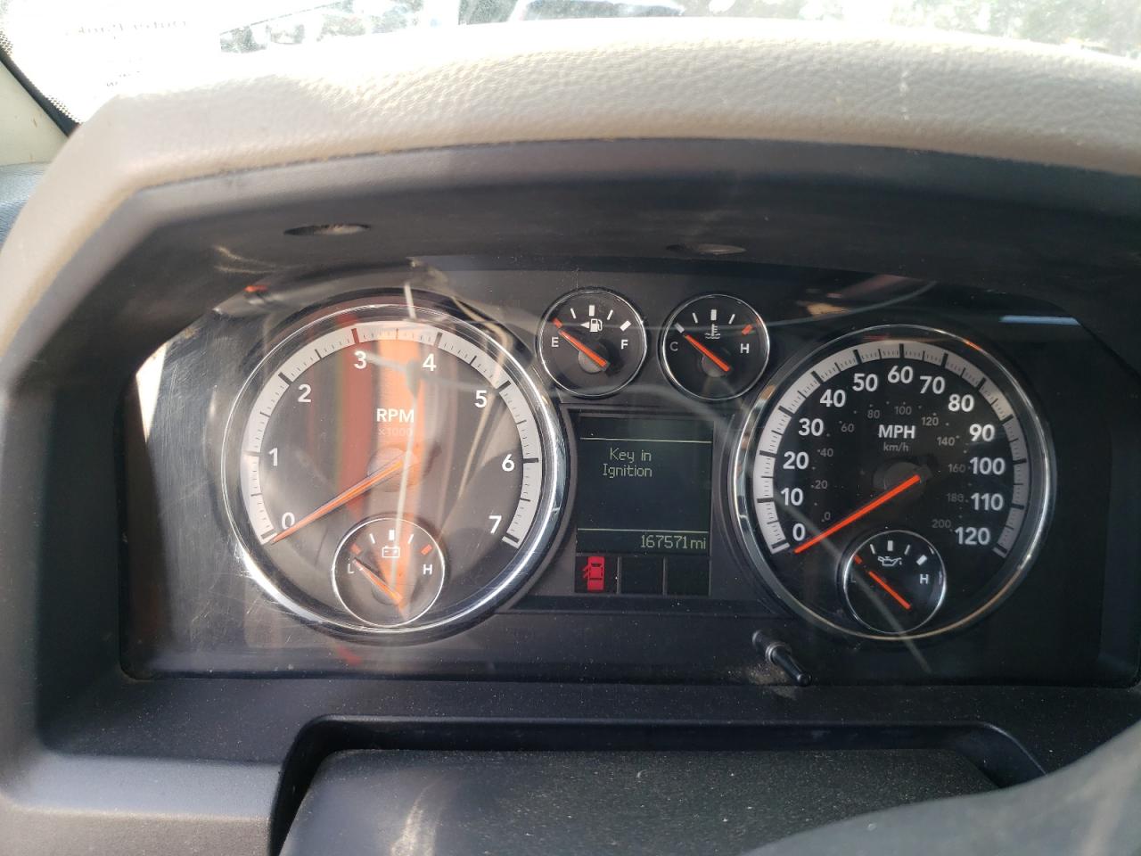 2010 Dodge RAM - Image 9