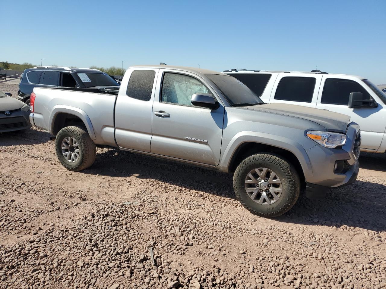 2016 Toyota Tacoma - Image 4