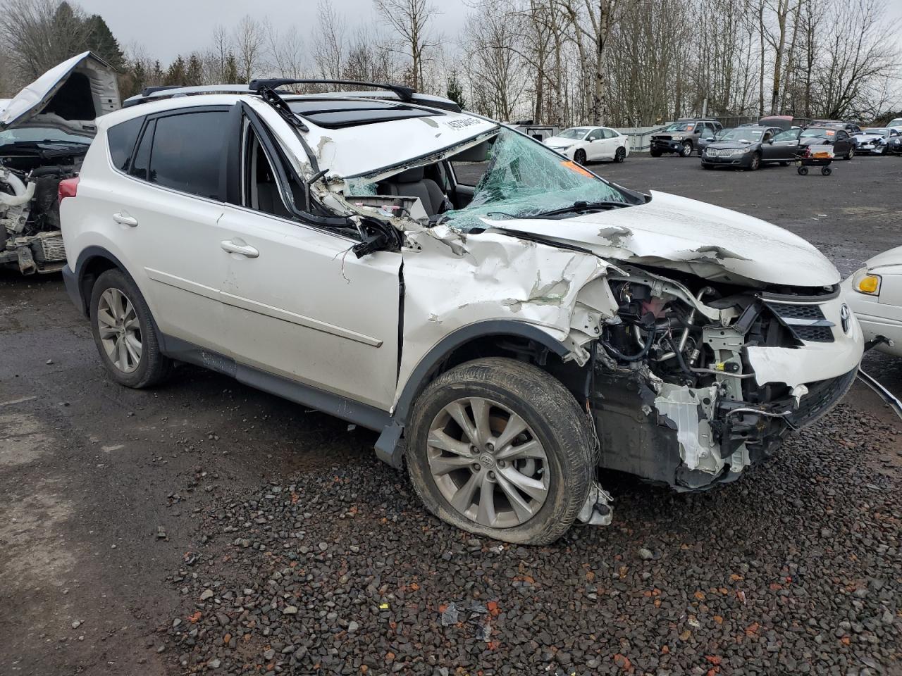 2013 Toyota RAV 4 - Image 4