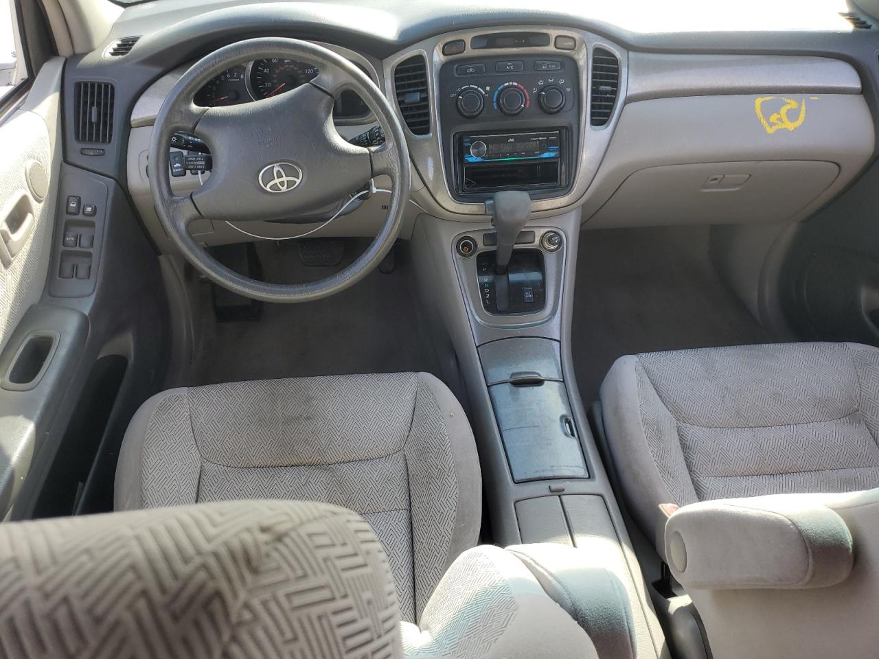 2002 Toyota Highlander - Image 8
