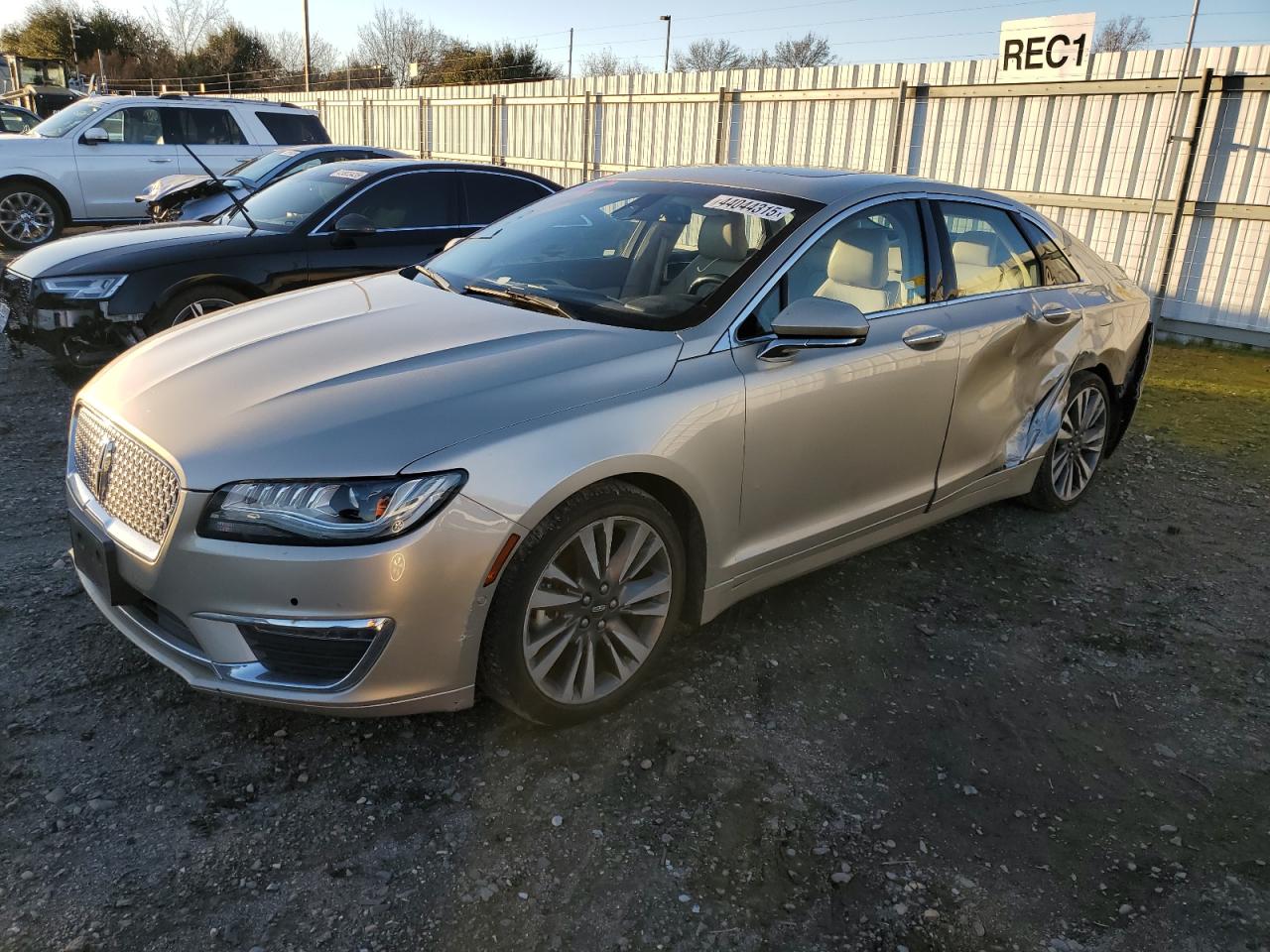 2017 Lincoln MKZ - Image 1
