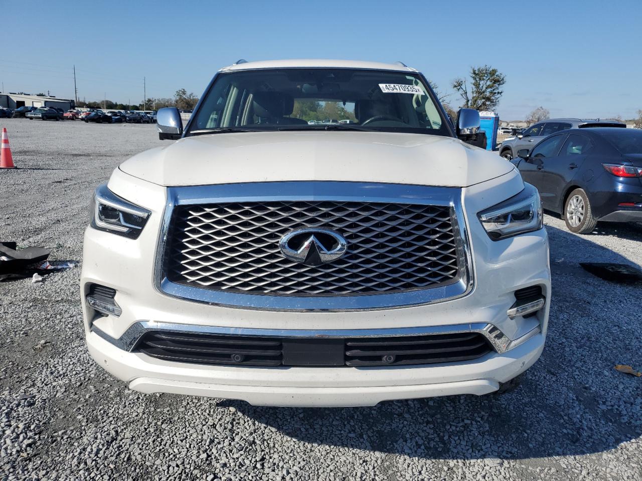 2019 Infiniti QX80 - Image 5