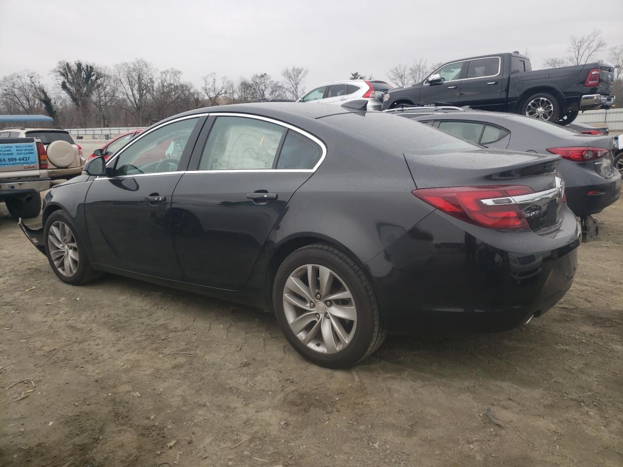 2015 Buick Regal - Image 2