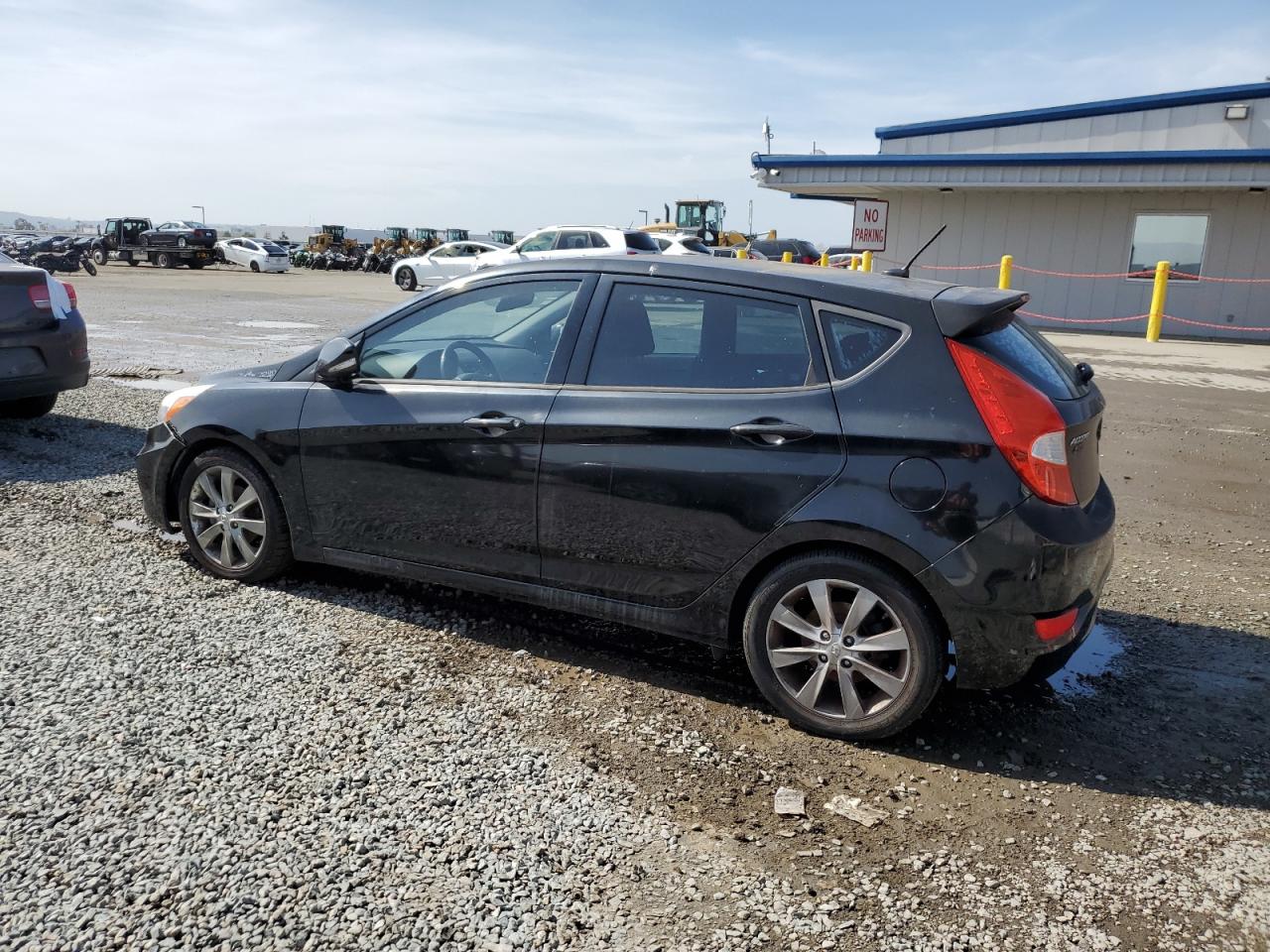 2014 Hyundai Accent - Image 2