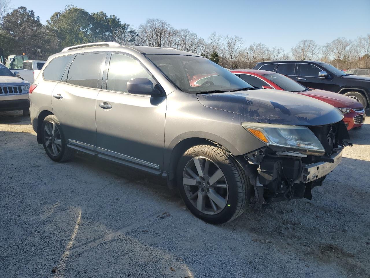 2015 Nissan Pathfinder - Image 4
