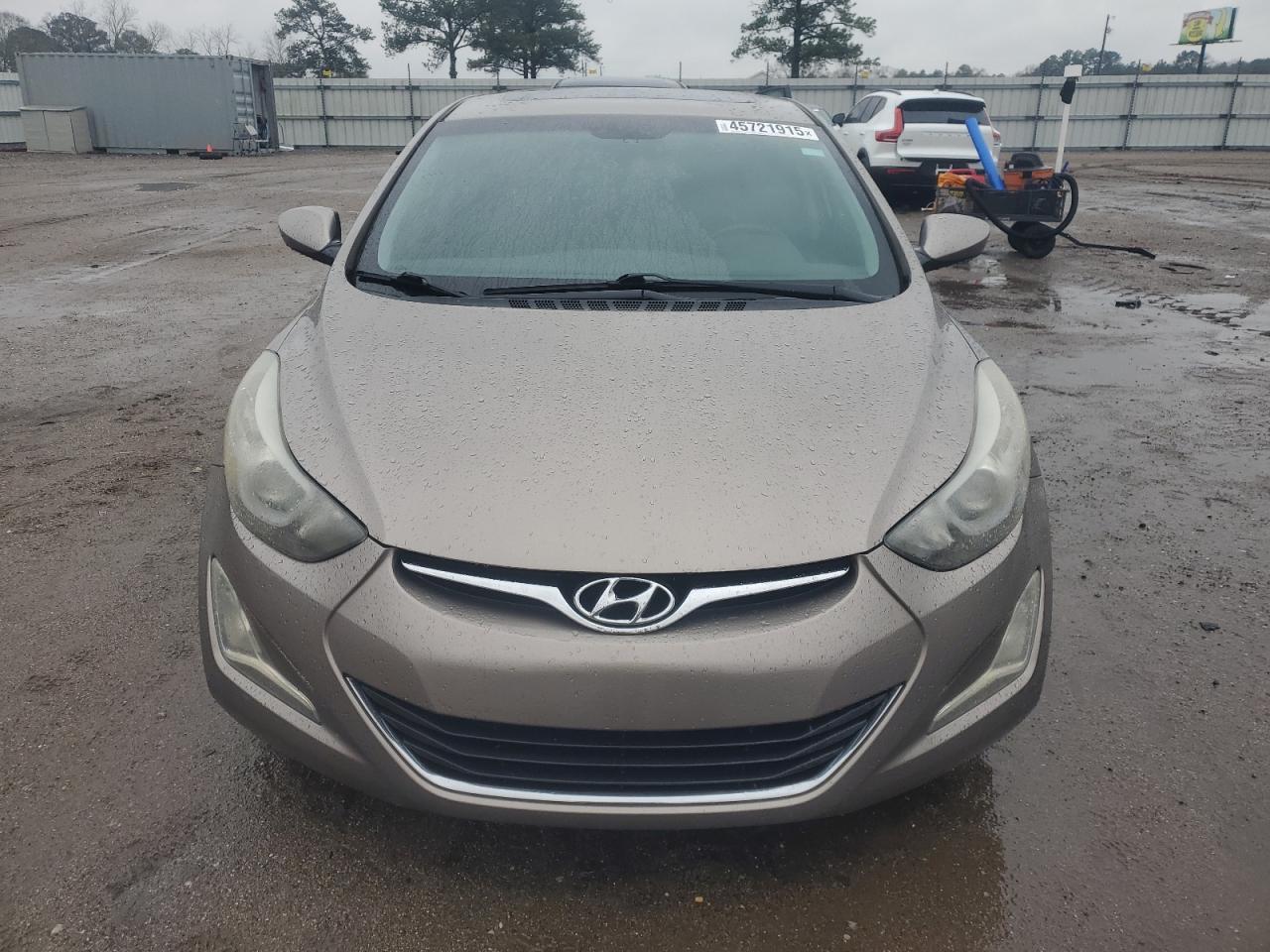 2015 Hyundai Elantra - Image 5
