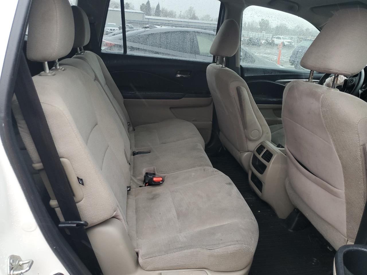 2016 Honda Pilot - Image 11