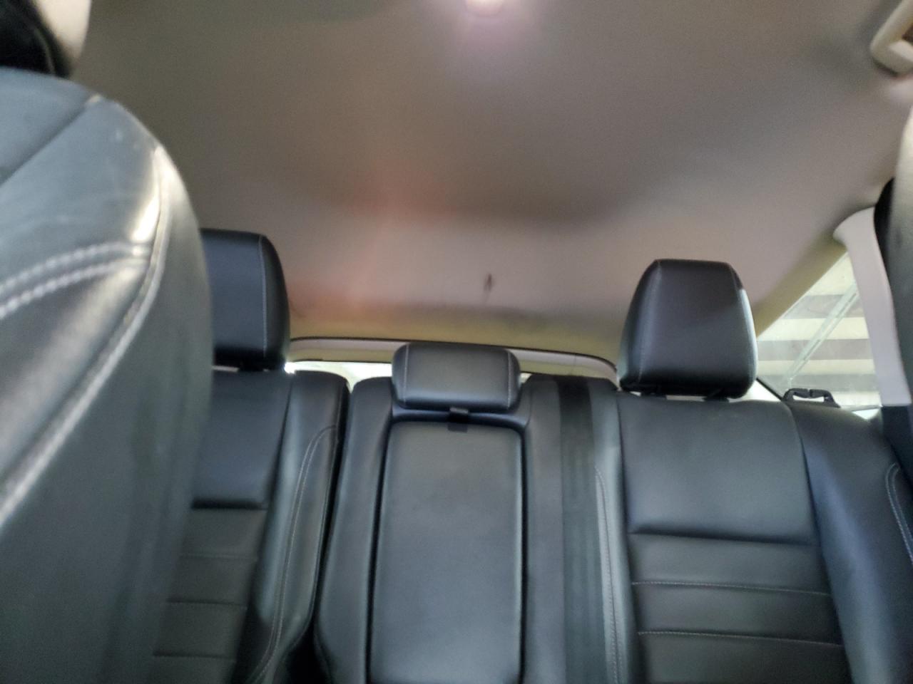 2015 Ford Escape - Image 10