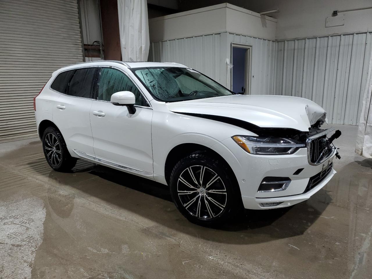 2019 Volvo XC60 - Image 4
