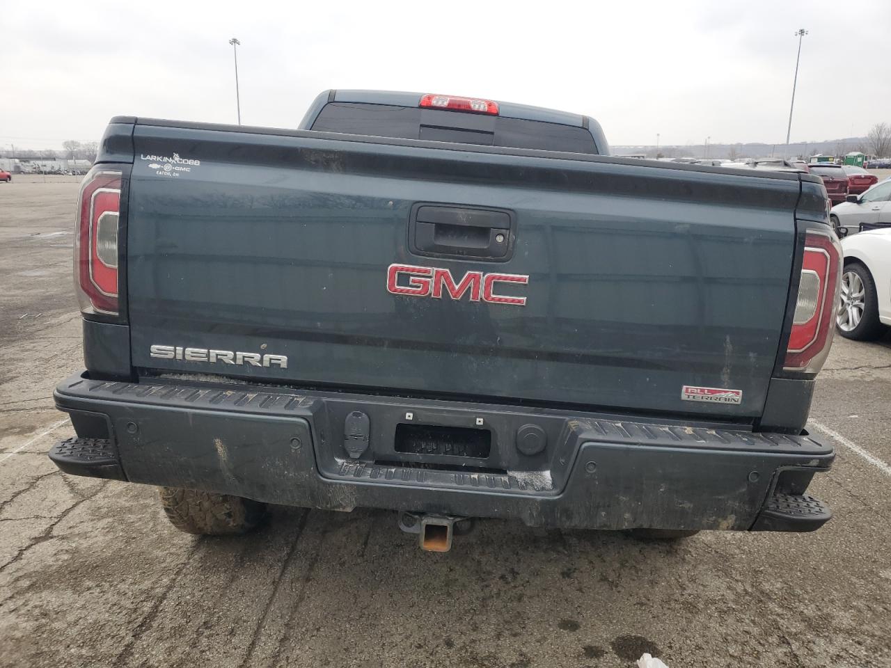2017 GMC Sierra - Image 6