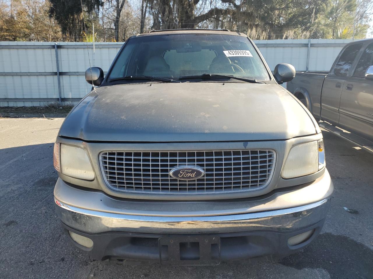 1999 Ford Expedition - Image 5