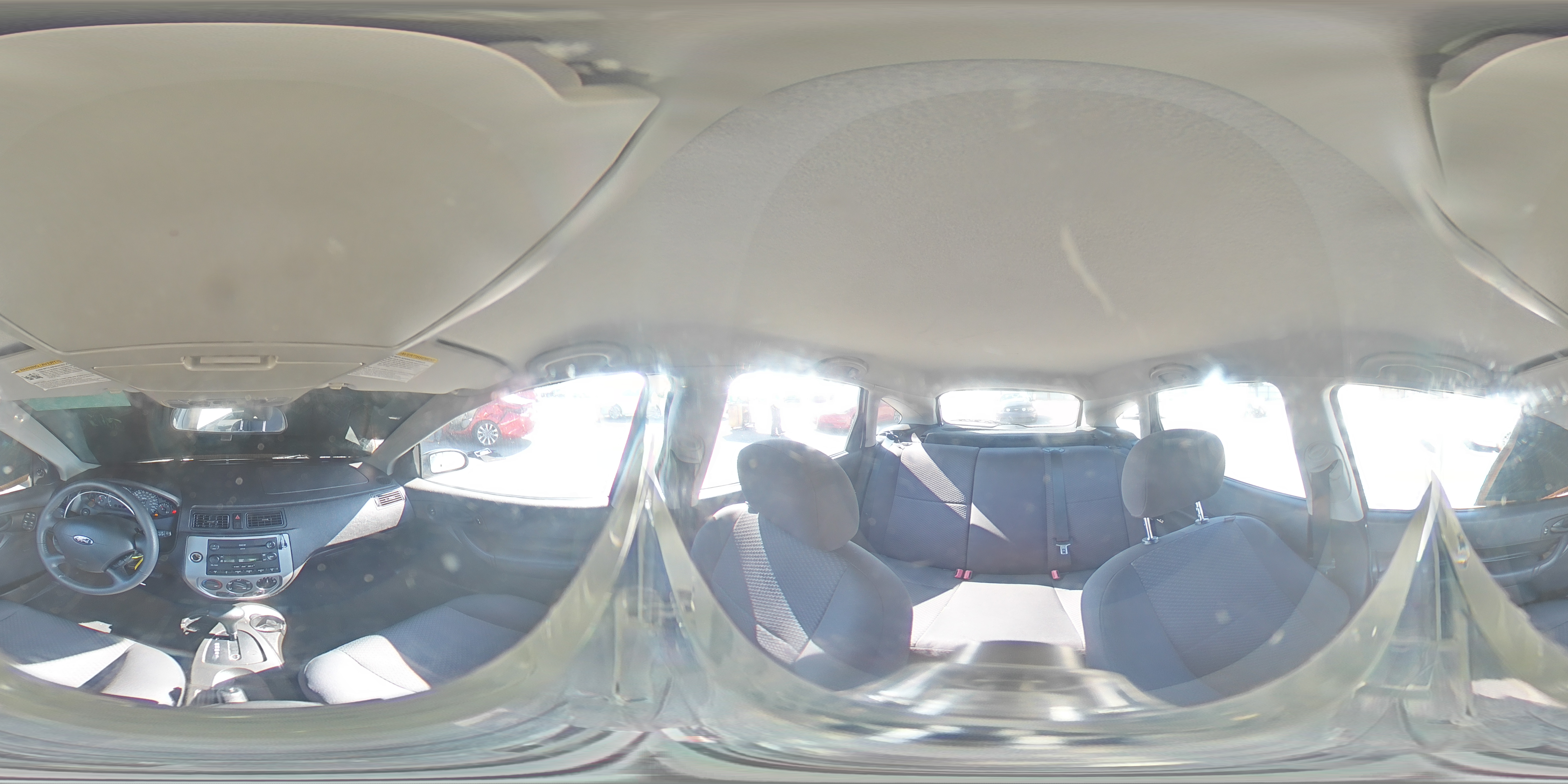 2005 Ford Focus - Image 13