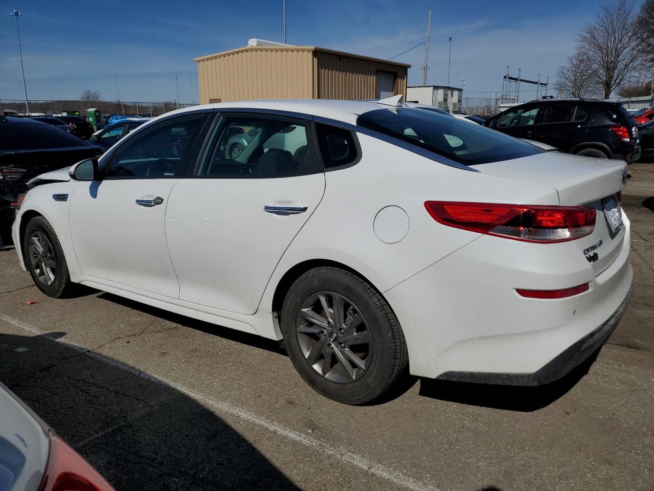 2019 Kia Optima - Image 2