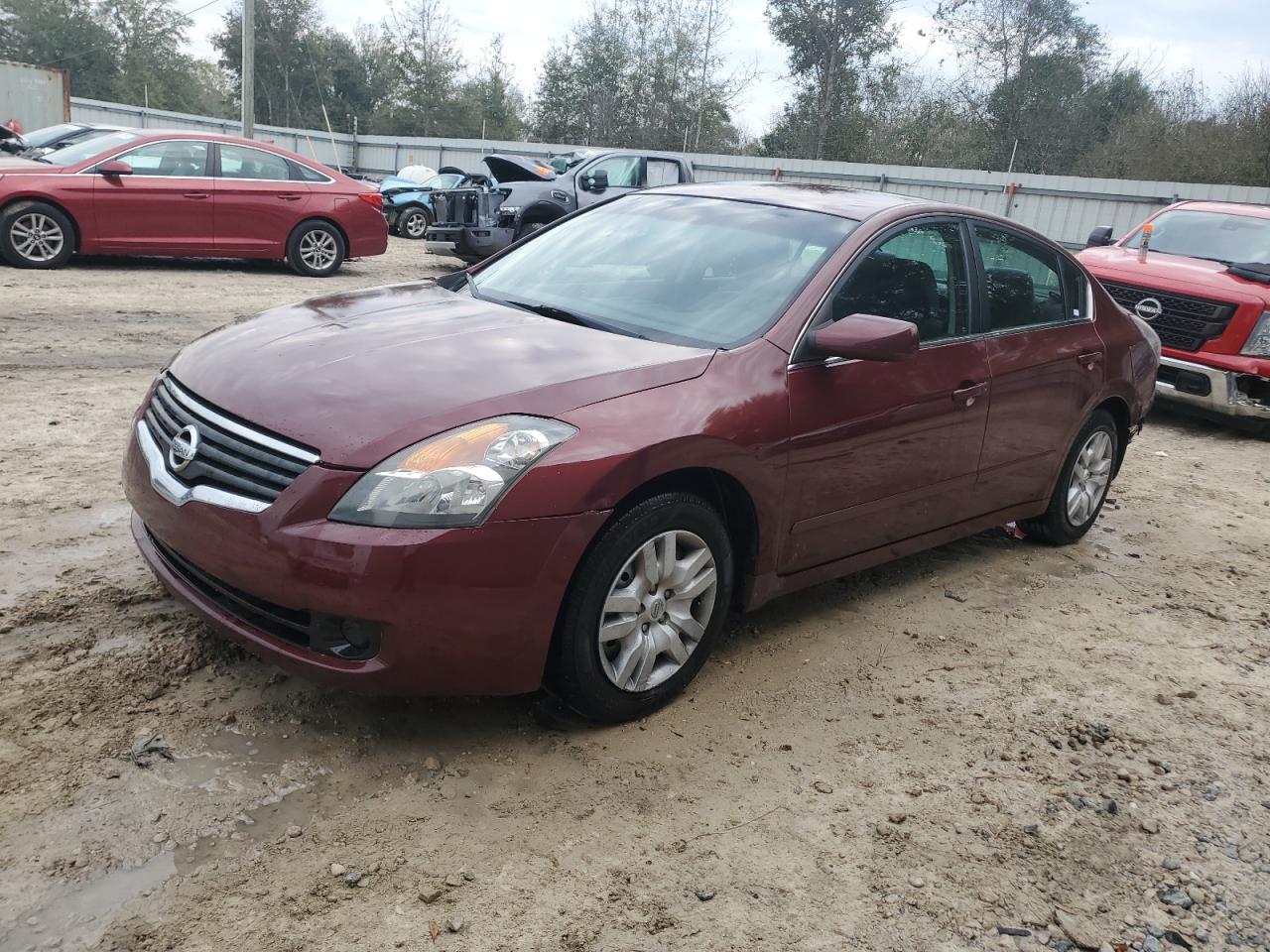2011 Nissan Altima - Image 1