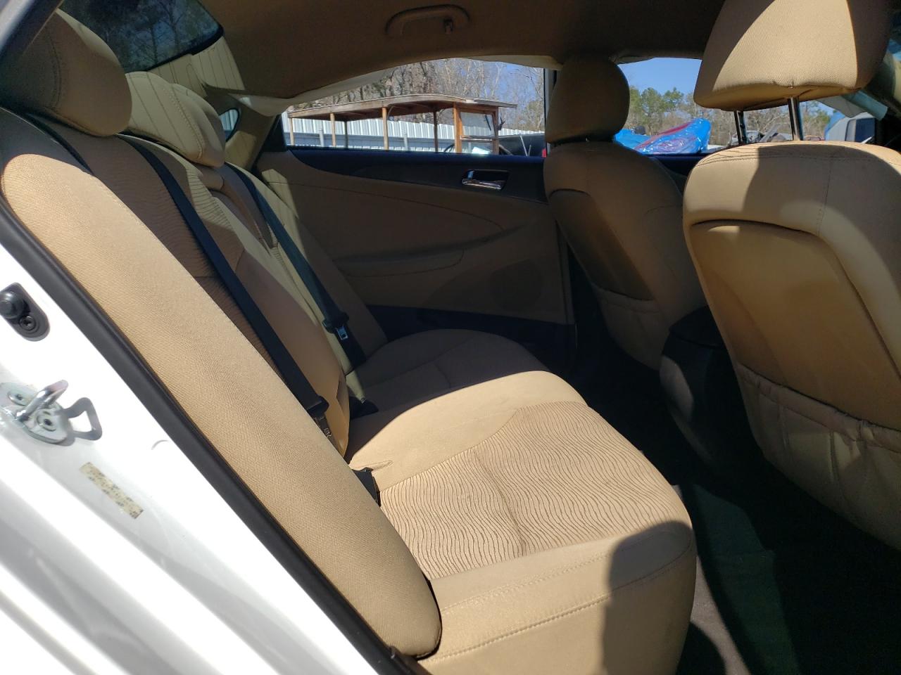 2015 Hyundai Sonata Hybrid VIN: KMHEC4A45FA120056 Lot: 45604475