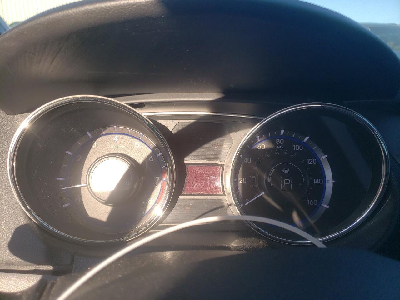 2014 Hyundai Sonata - Image 9