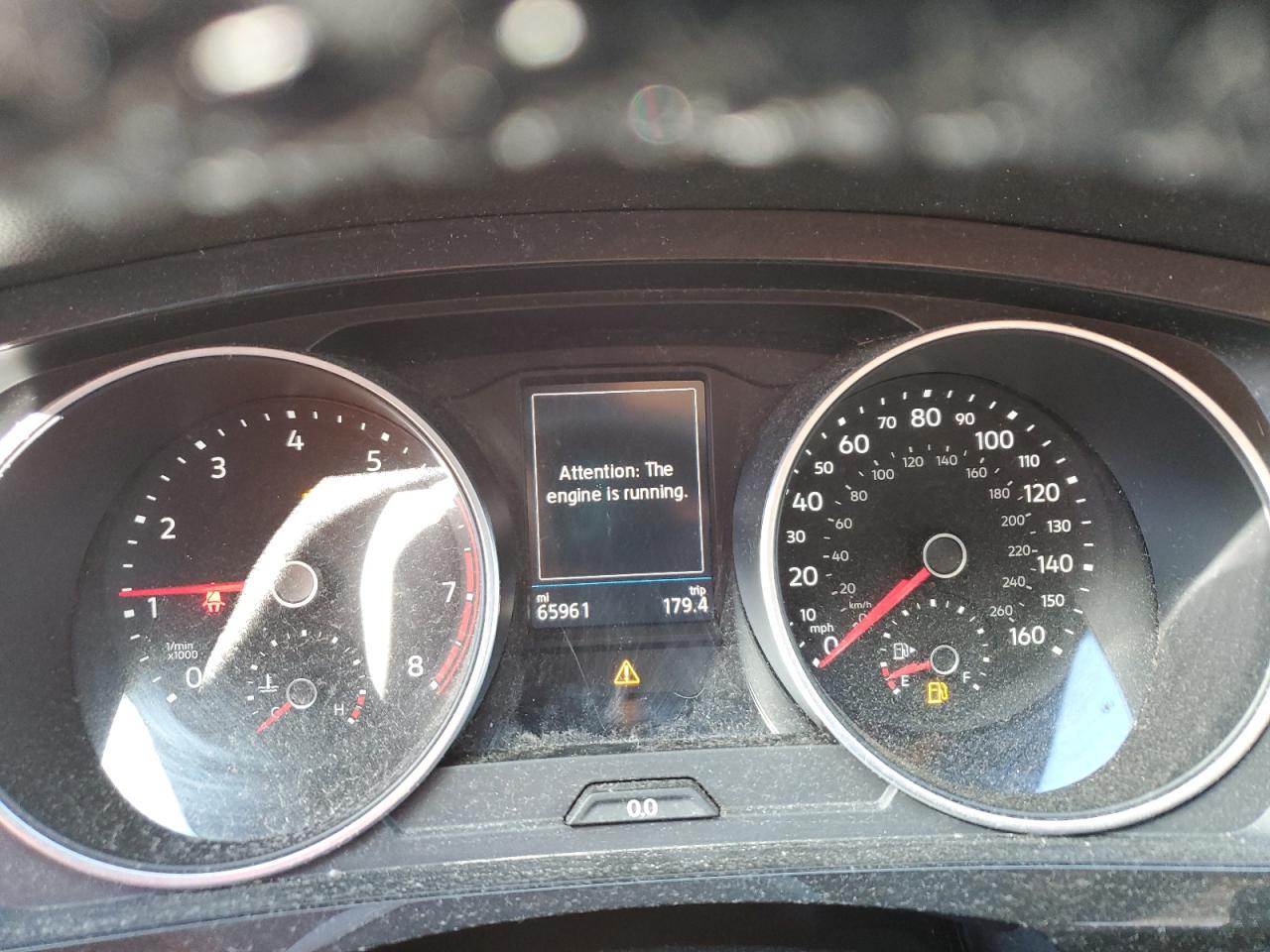2019 Volkswagen Tiguan - Image 9