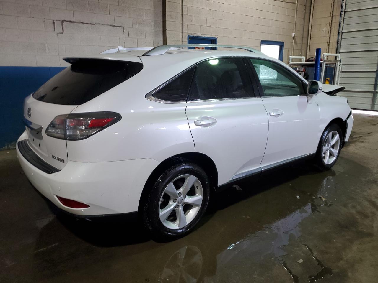 2011 Lexus RX - Image 3