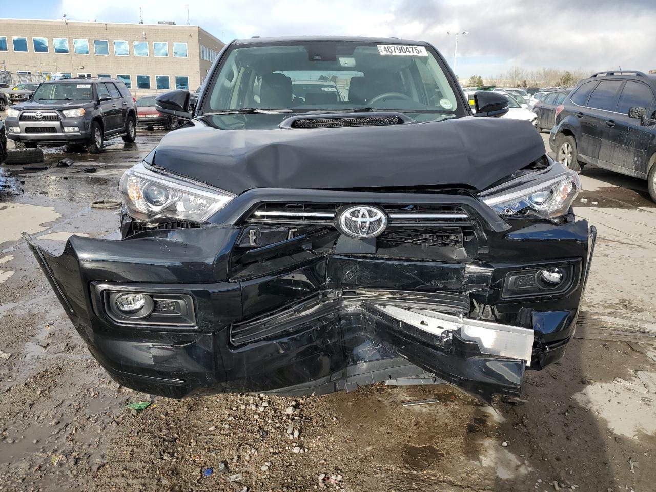 2022 Toyota 4Runner - Image 5