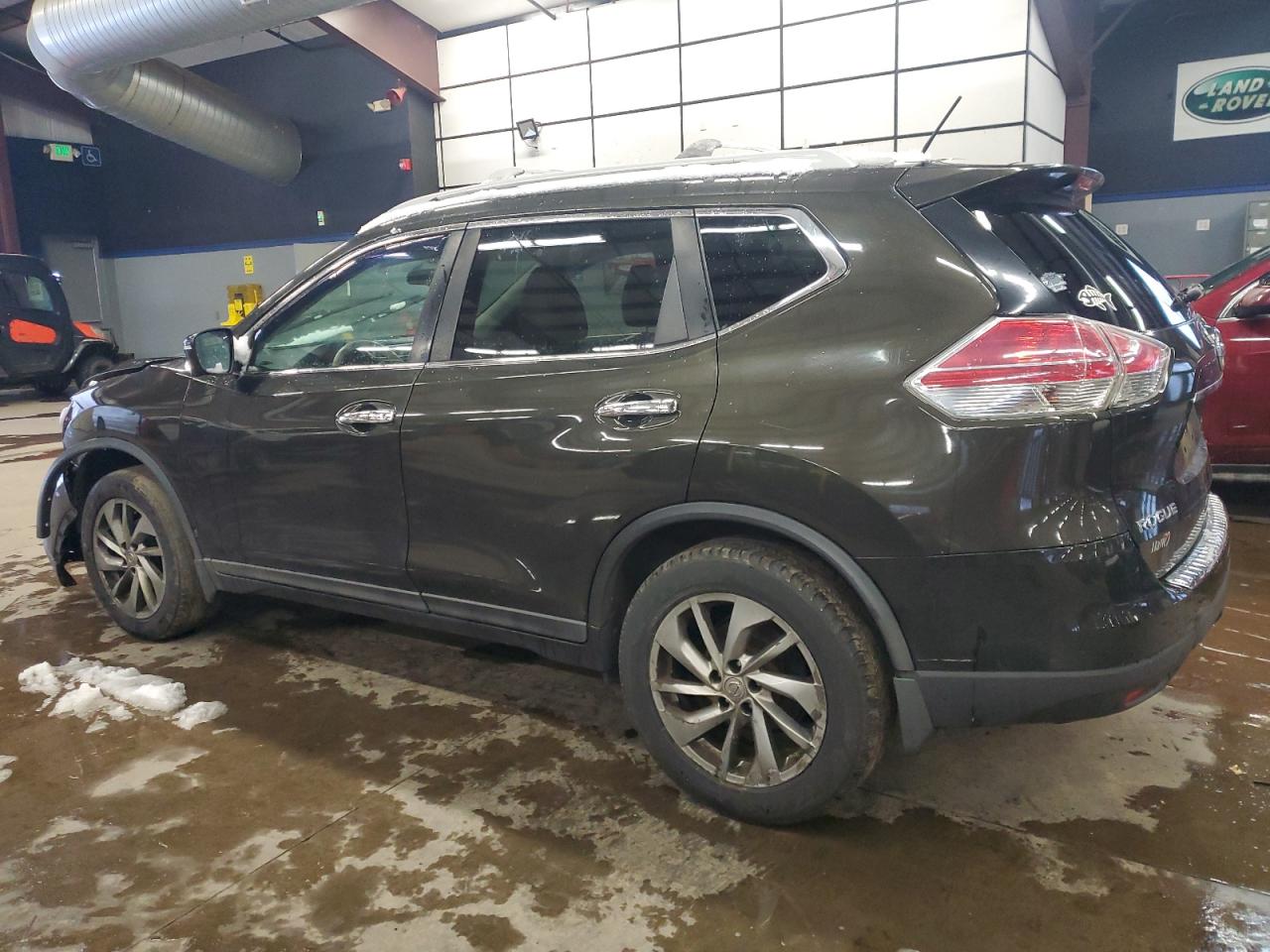 2014 Nissan Rogue - Image 2