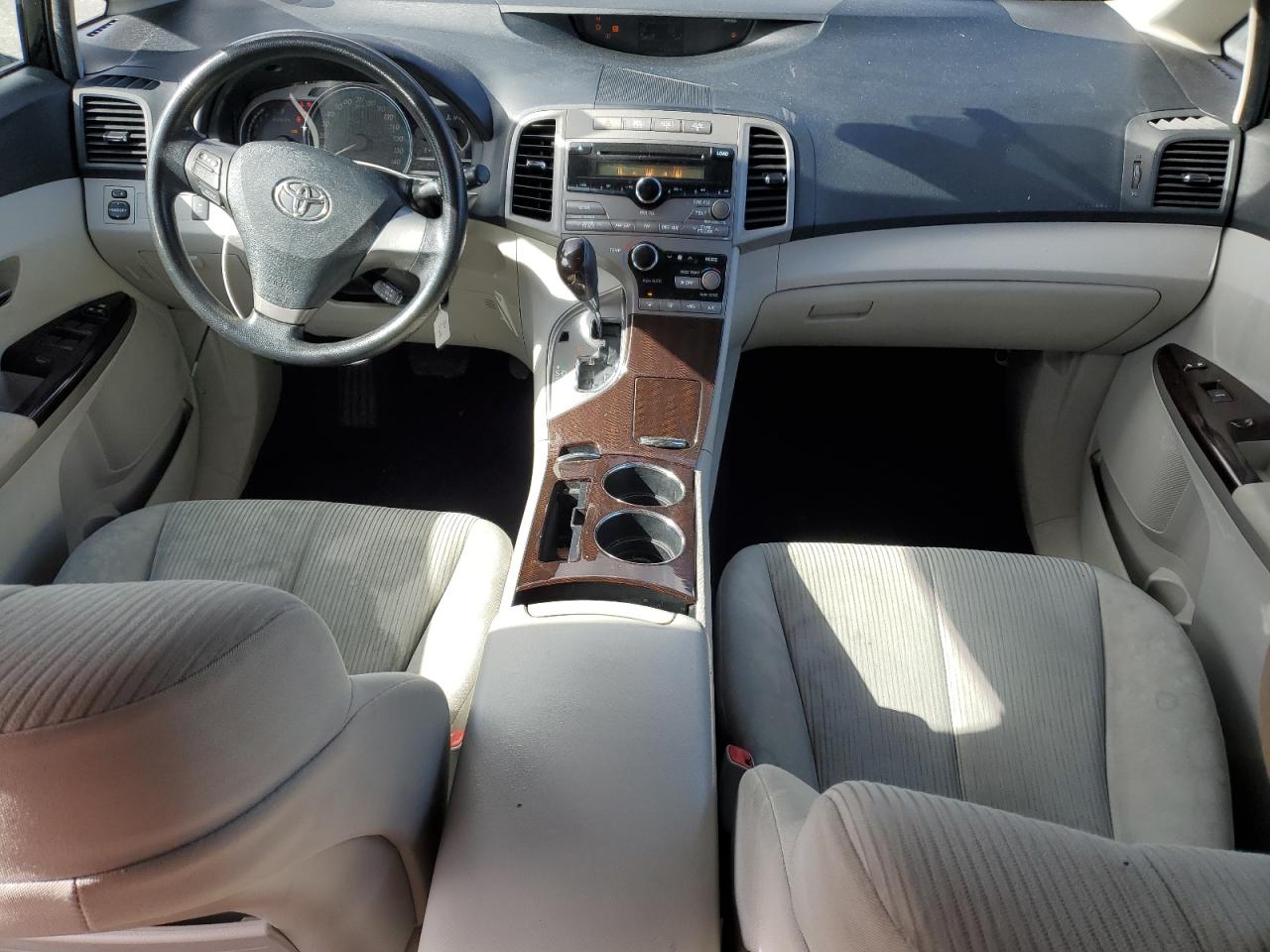 2009 Toyota Venza - Image 8