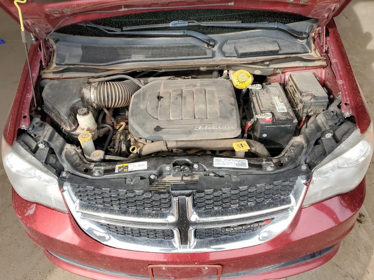 2016 Dodge Caravan - Image 12