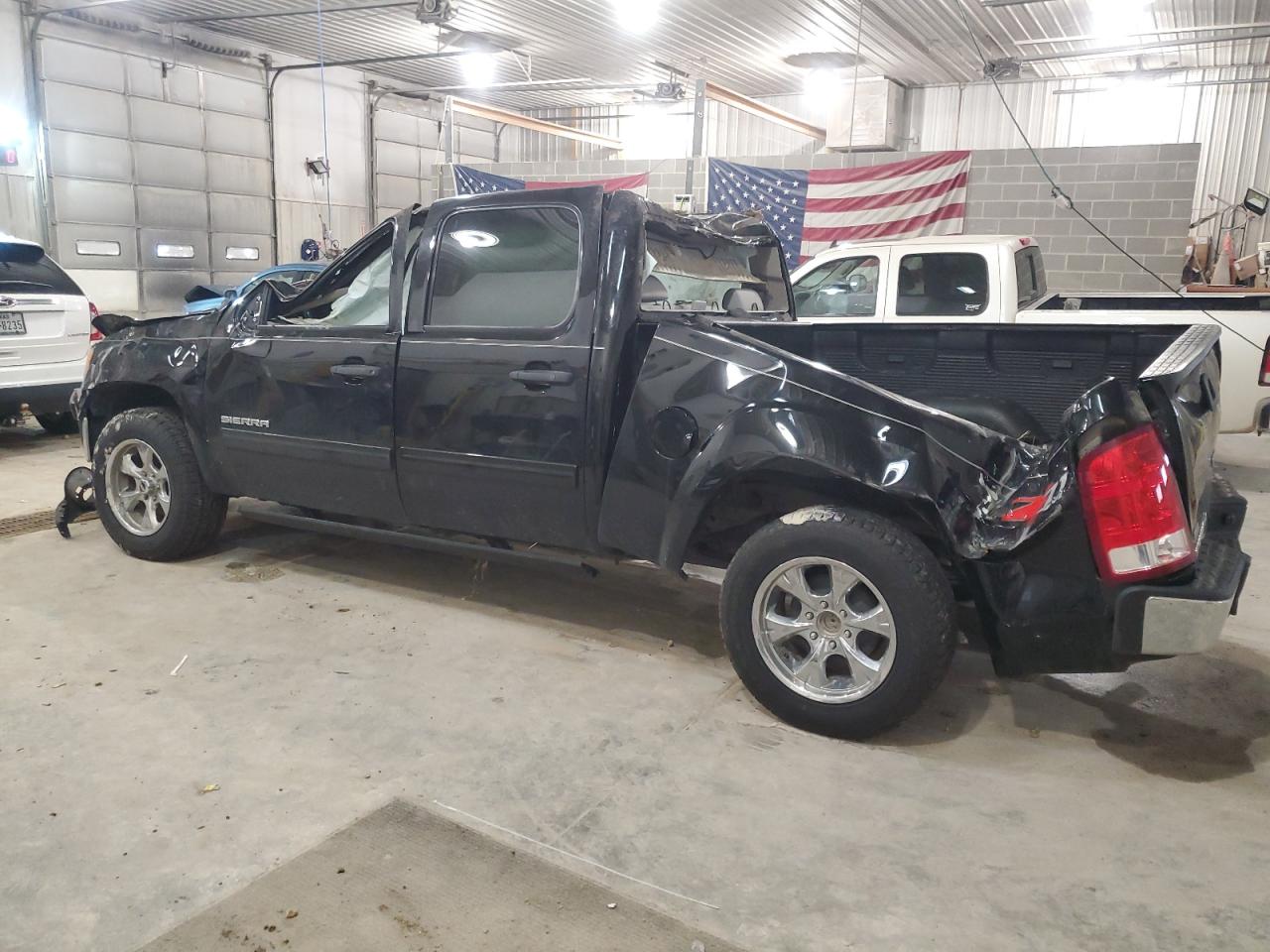 2012 GMC Sierra - Image 2