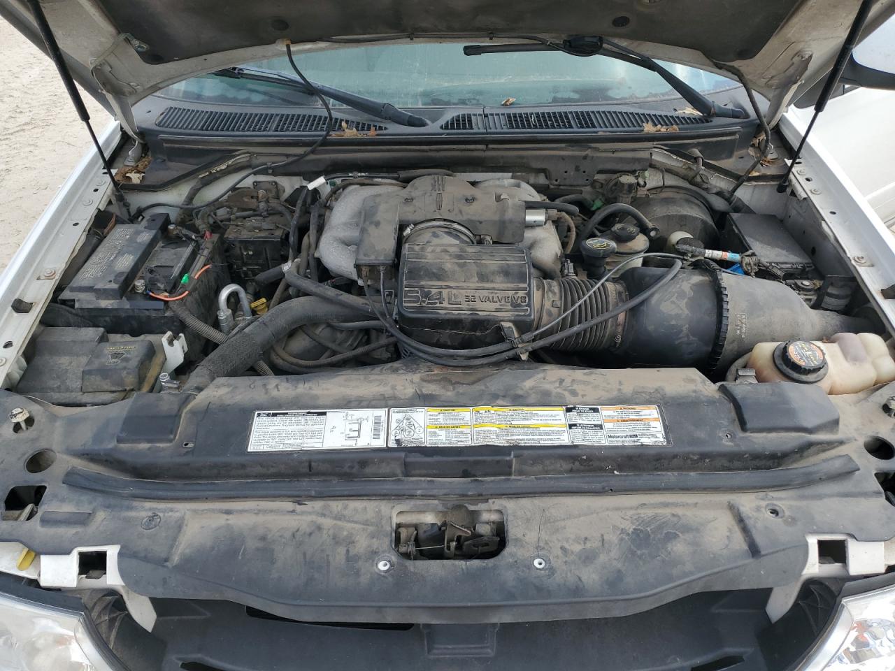 2001 Lincoln Navigator - Image 12