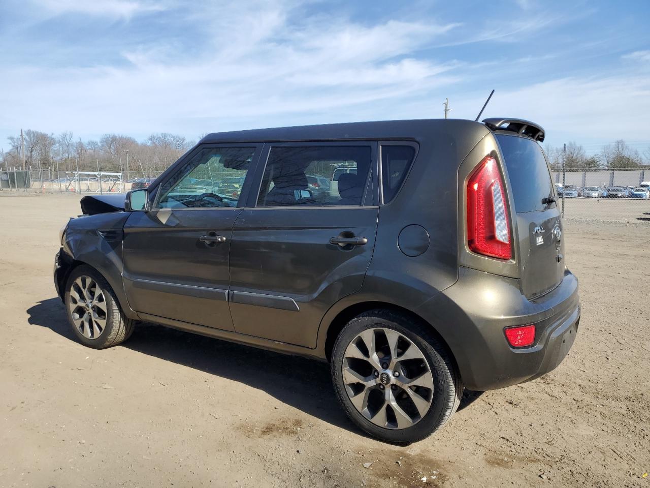 2012 Kia Soul - Image 2
