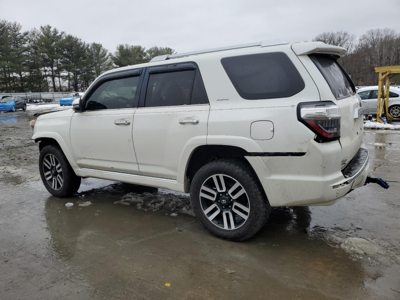 2014 Toyota 4Runner - Image 2