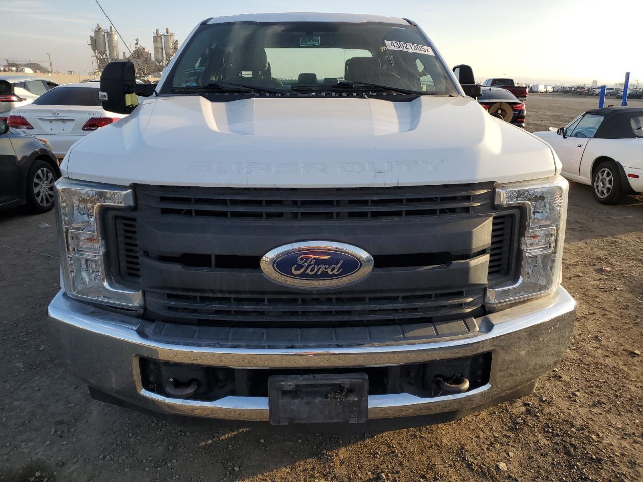 2018 Ford F250 - Image 5