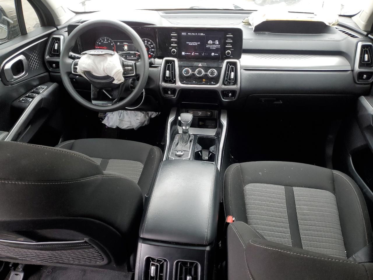 2021 Kia Sorento - Image 8