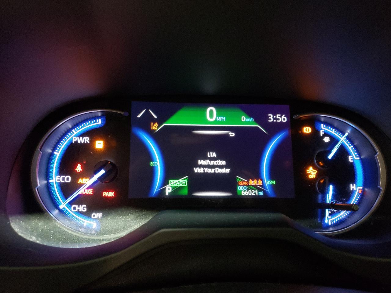 2020 Toyota RAV 4 - Image 9