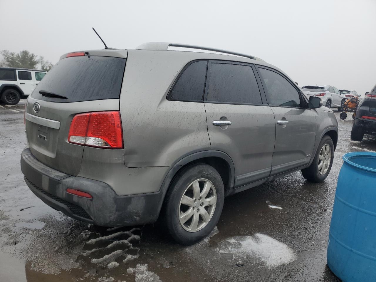 2012 Kia Sorento - Image 3