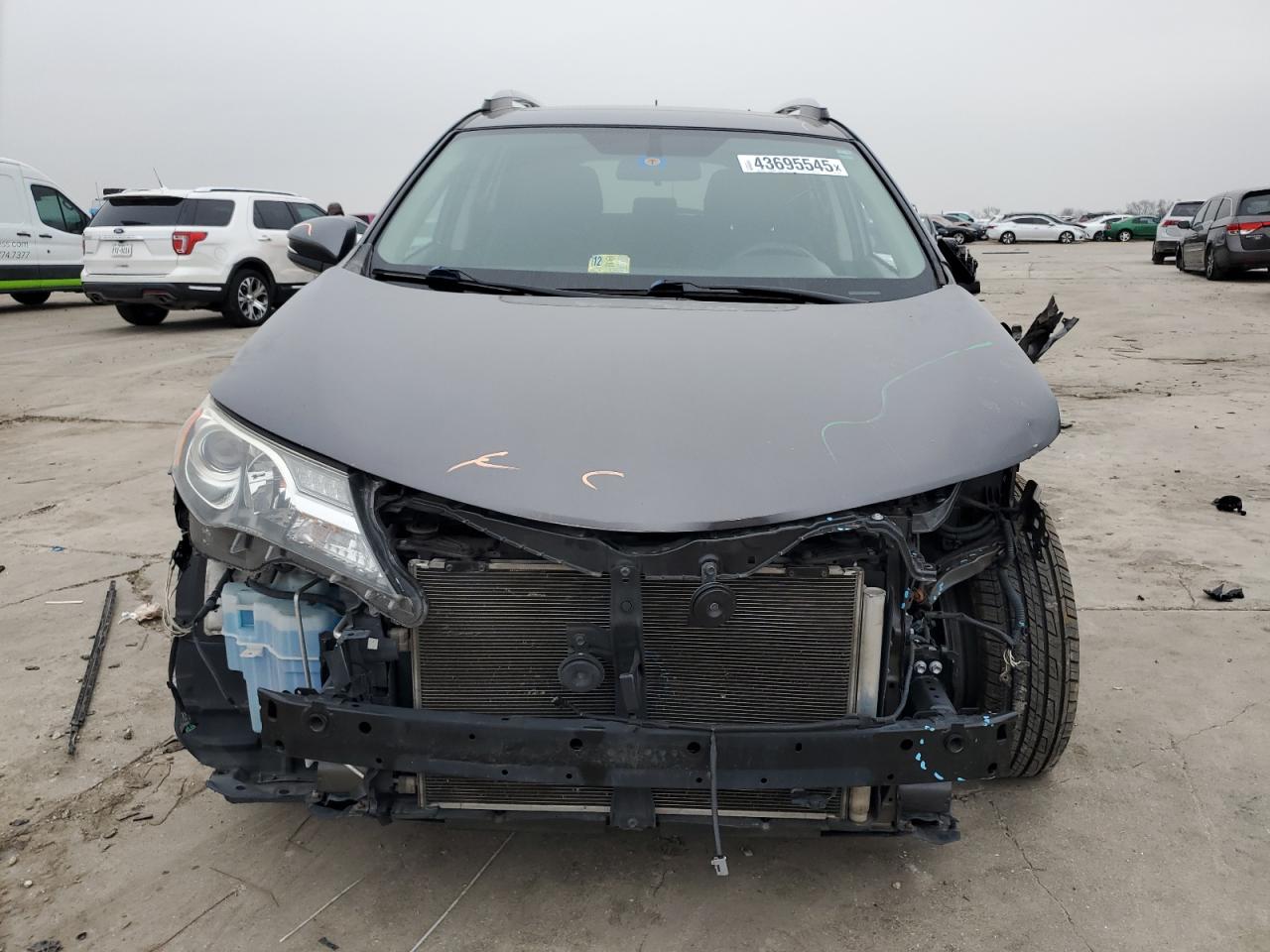 2015 Toyota RAV 4 - Image 5