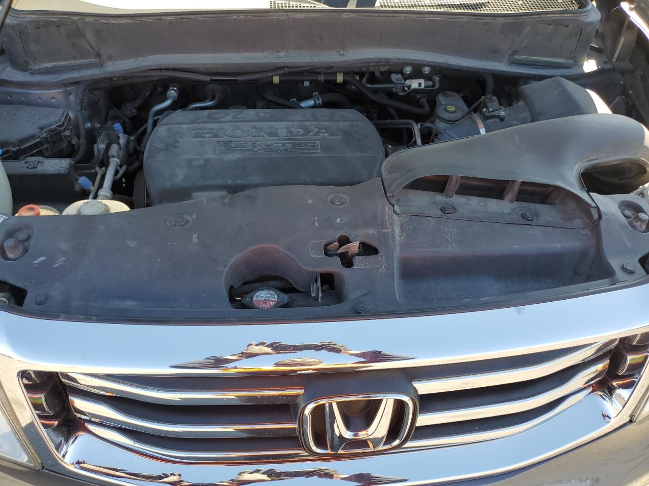 2014 Honda Pilot - Image 12