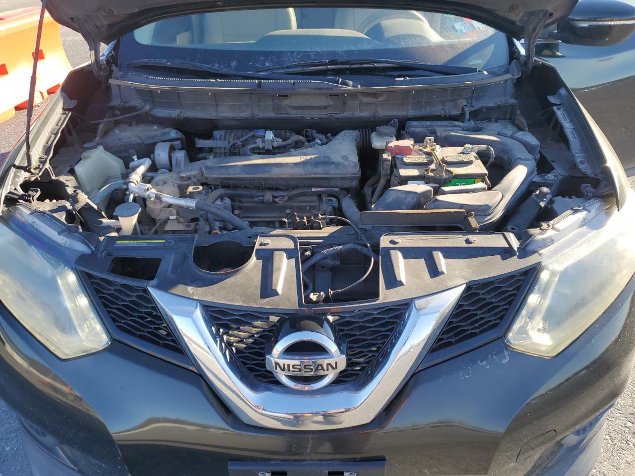 2015 Nissan Rogue - Image 12