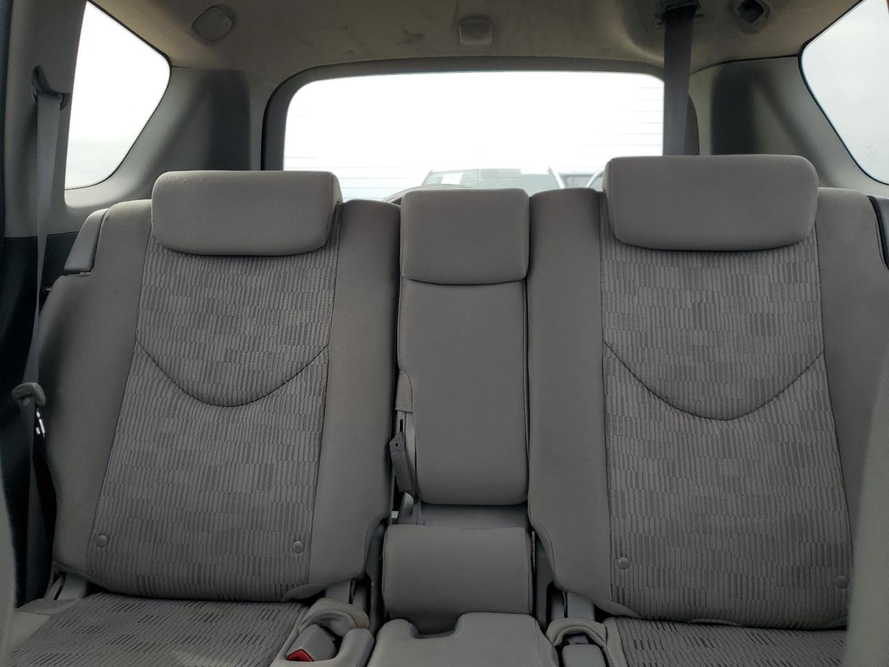 2011 Toyota RAV 4 - Image 10