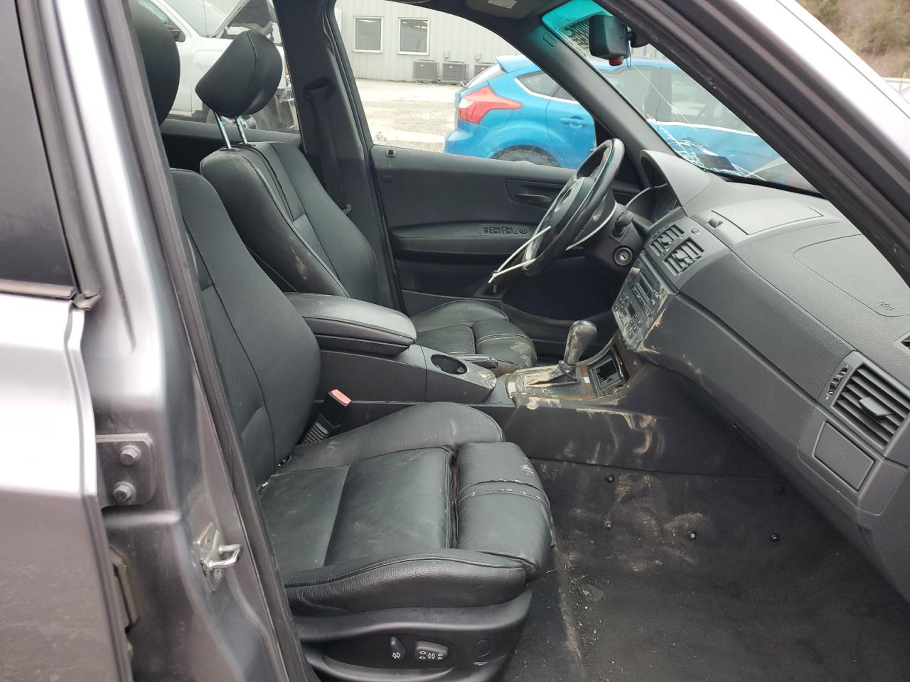 2004 BMW X3 - Image 7
