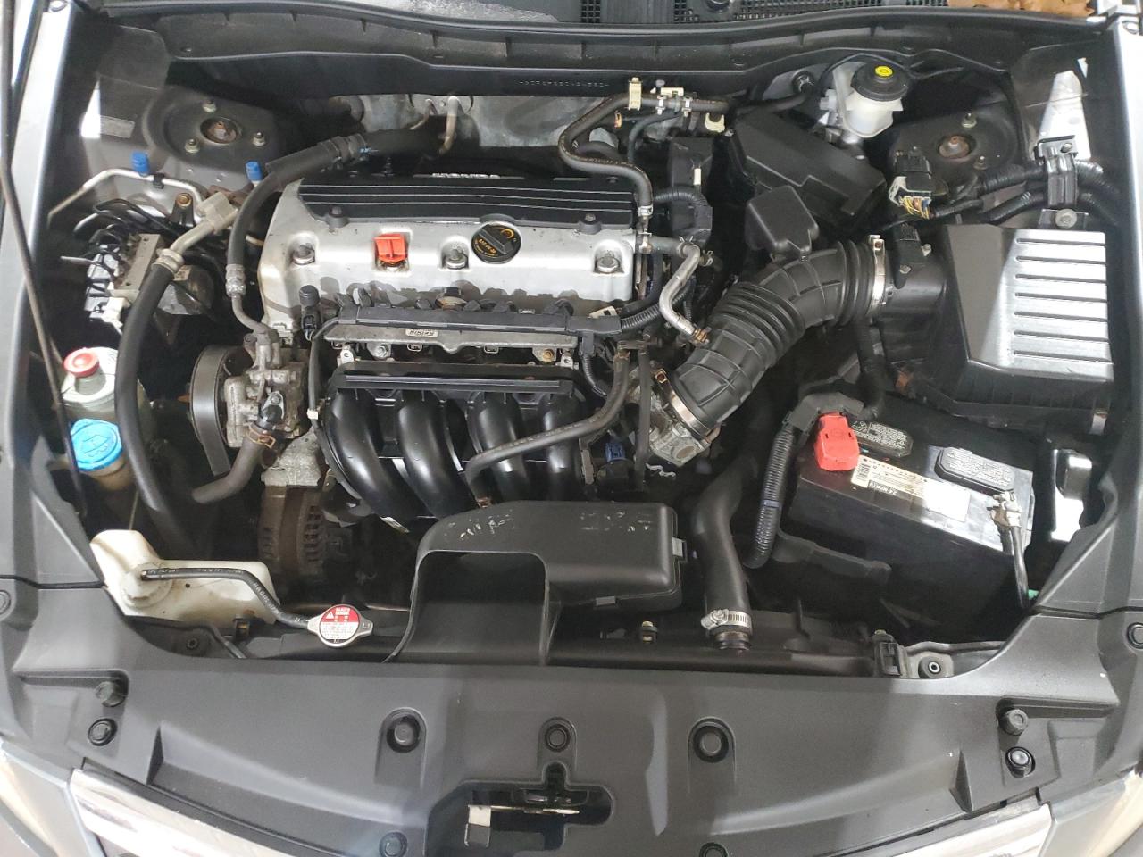 2012 Honda Accord - Image 11