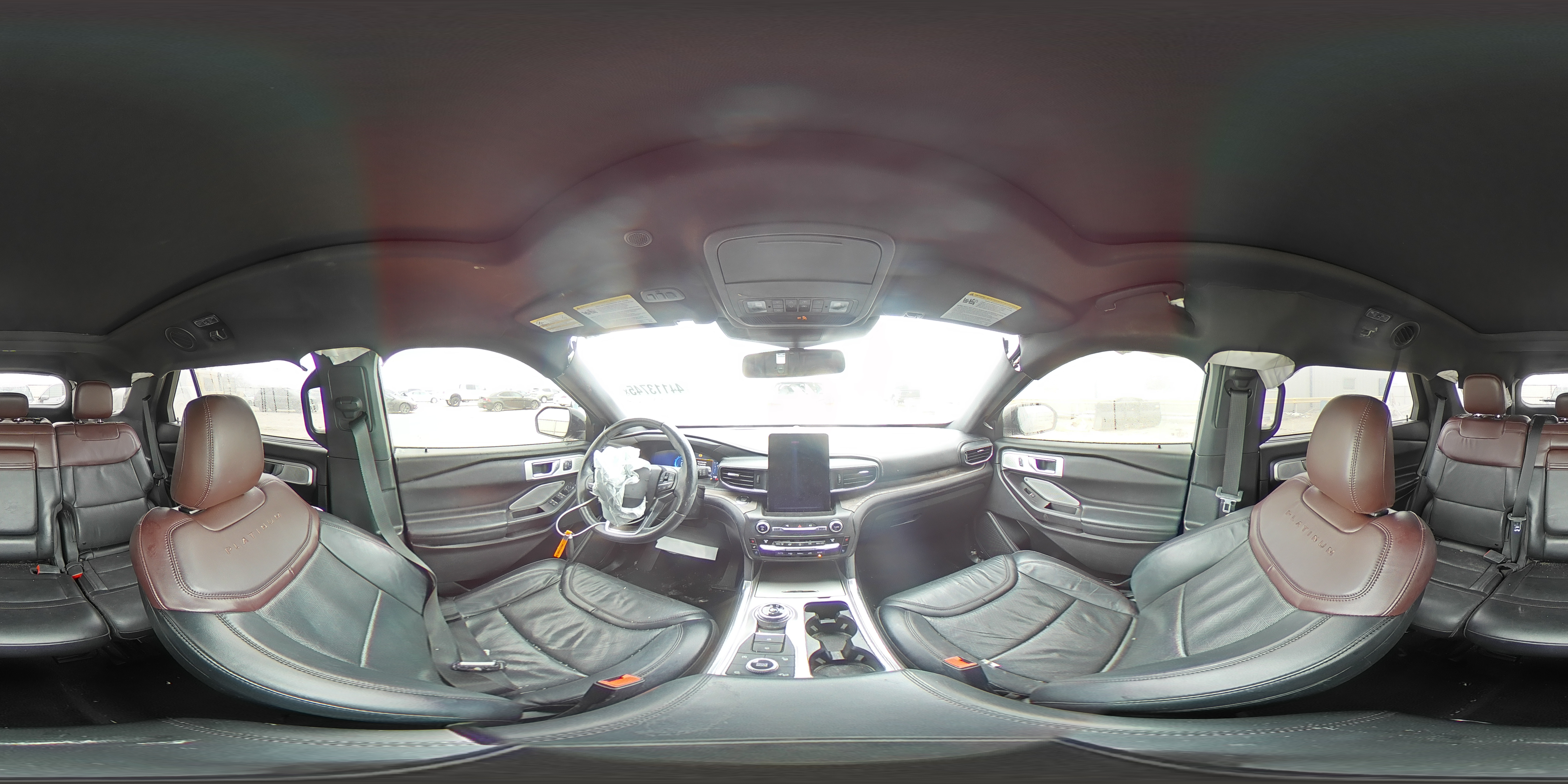 2020 Ford Explorer - Image 14