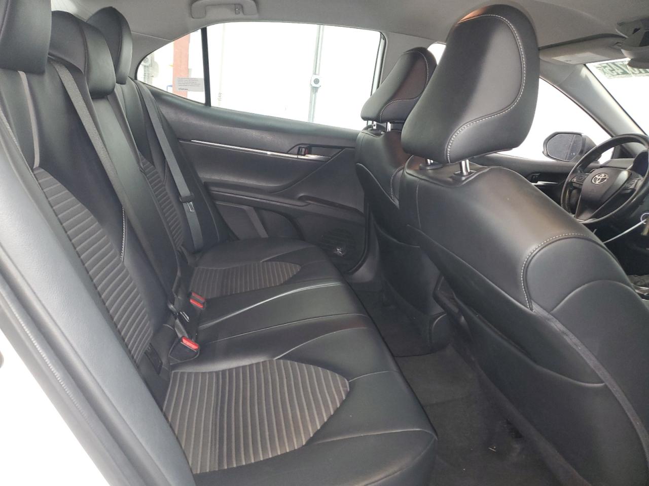 2021 Toyota Camry - Image 10