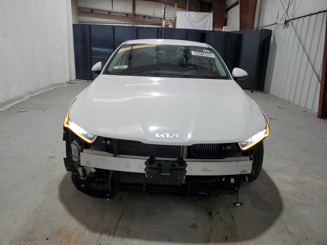 2023 Kia K5 - Image 5